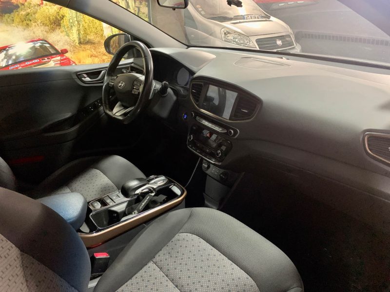 HYUNDAI IONIQ 100% ÉLECTRIQUE