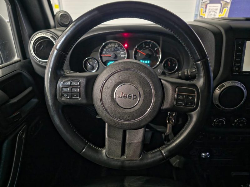 JEEP WRANGLER UNLIMITED 2.8 CRD 200ch Sahara BVA / DISTRI A JOUR