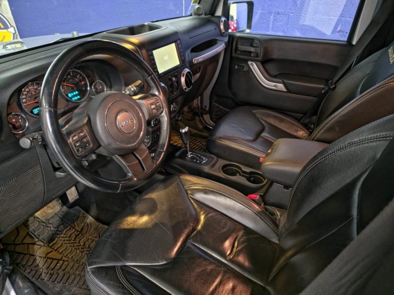 JEEP WRANGLER UNLIMITED 2.8 CRD 200ch Sahara BVA / DISTRI A JOUR