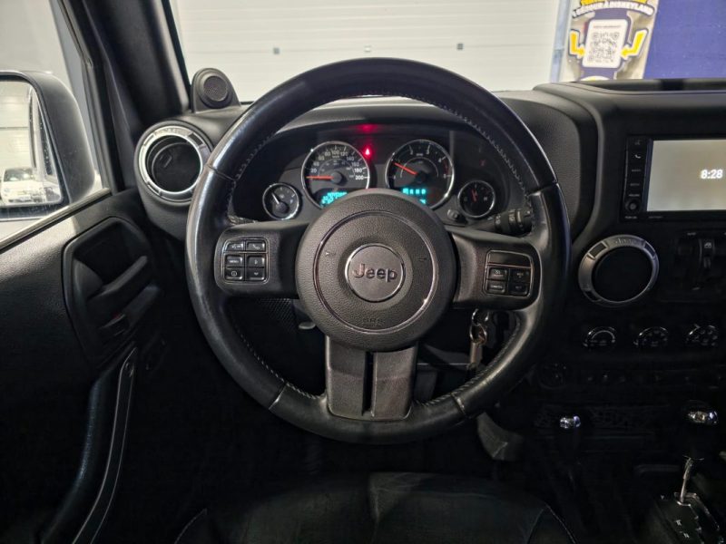 JEEP WRANGLER UNLIMITED 2.8 CRD 200ch Sahara BVA / DISTRI A JOUR