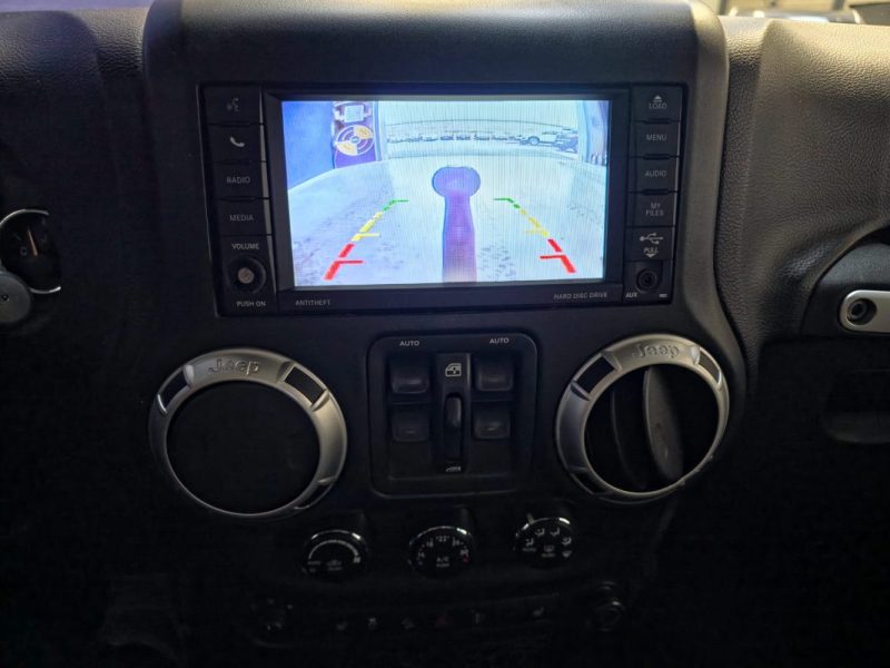 JEEP WRANGLER UNLIMITED 2.8 CRD 200ch Sahara BVA / DISTRI A JOUR