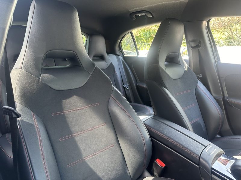 MERCEDES CLASSE A 2022