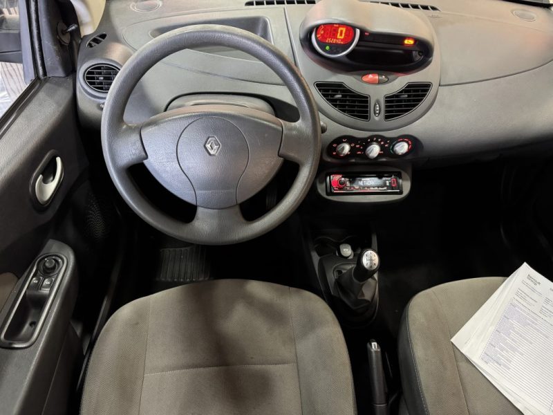 RENAULT TWINGO 2011
