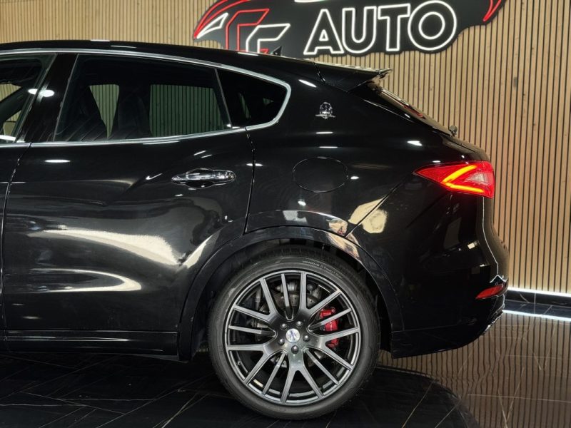 MASERATI LEVANTE S 2017