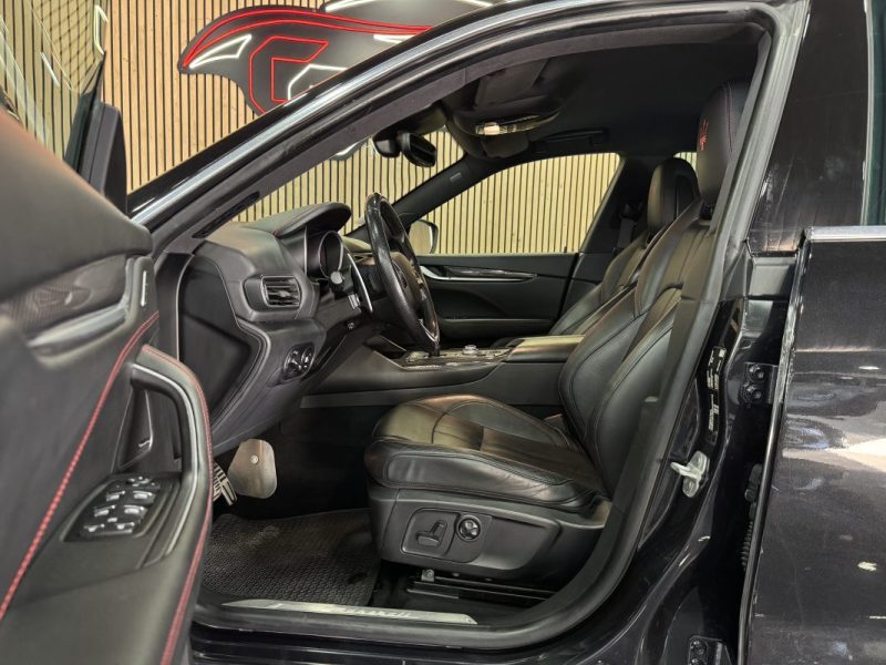 MASERATI LEVANTE S 2017