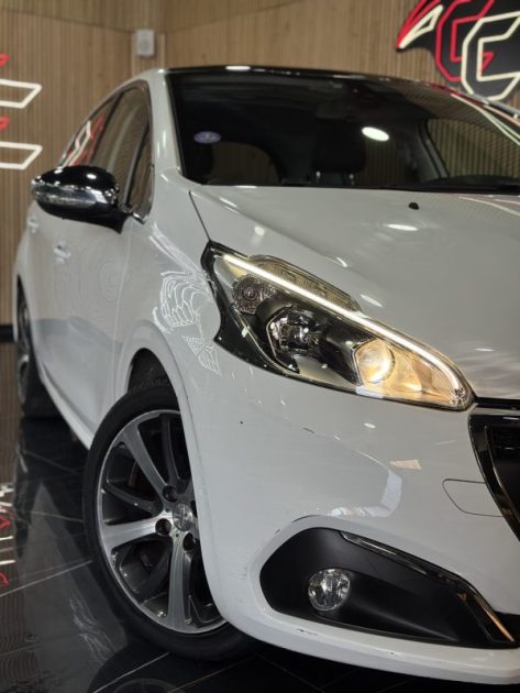 PEUGEOT 208 1.2 PureTech 110cv 2016