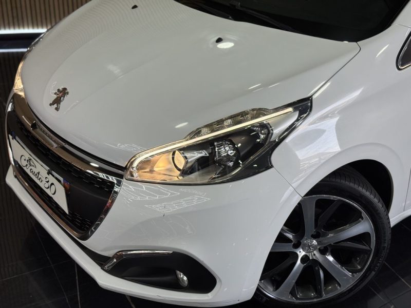 PEUGEOT 208 1.2 PureTech 110cv 2016