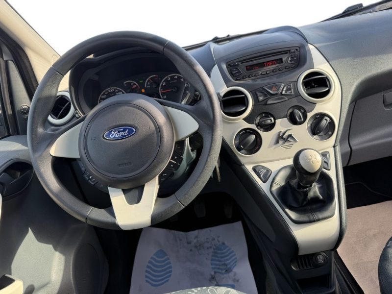 FORD KA 1.2i 69ch 1.Main **65000km**