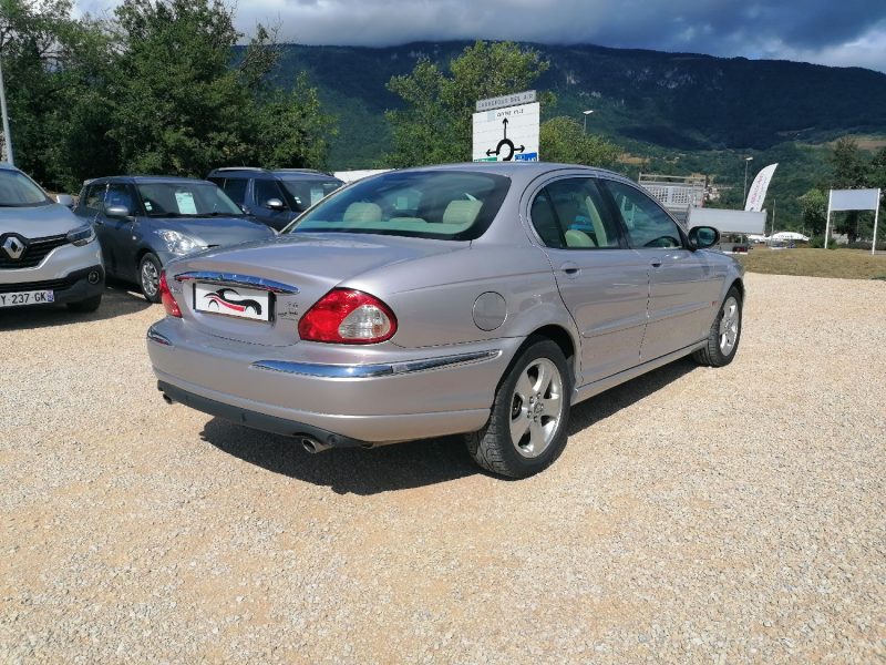 JAGUAR X-Type 3.0 V6 234ch
