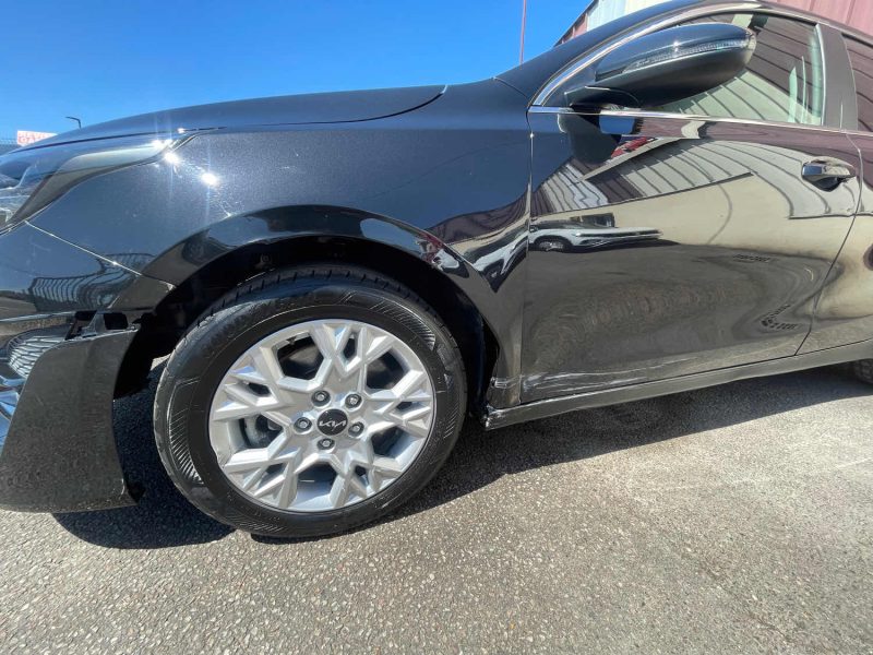 KIA CEE-D 3 2024 1.6 CRDI - 16V TURBO HYBRID POUR EXPORT OU PRO