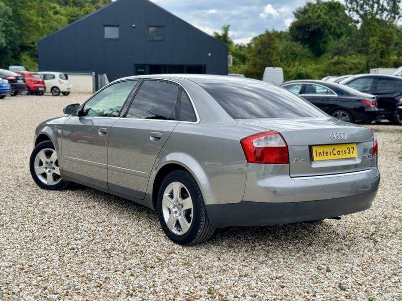 AUDI A4 2002