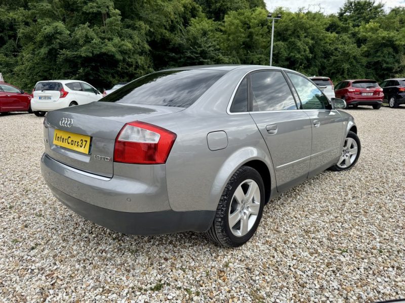 AUDI A4 2002