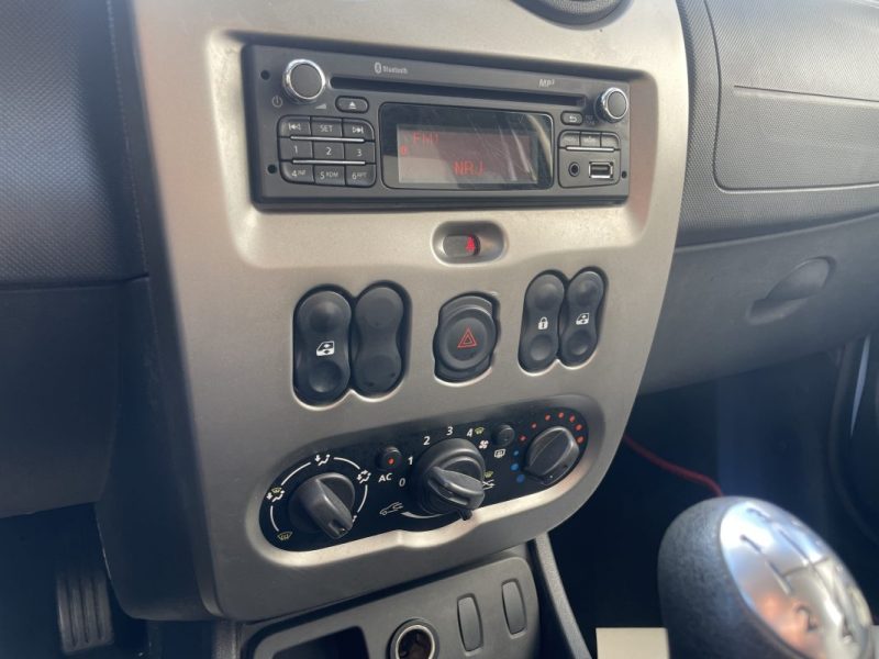 DACIA DUSTER 1.5 DCI 90 ch AMBIANCE   2013