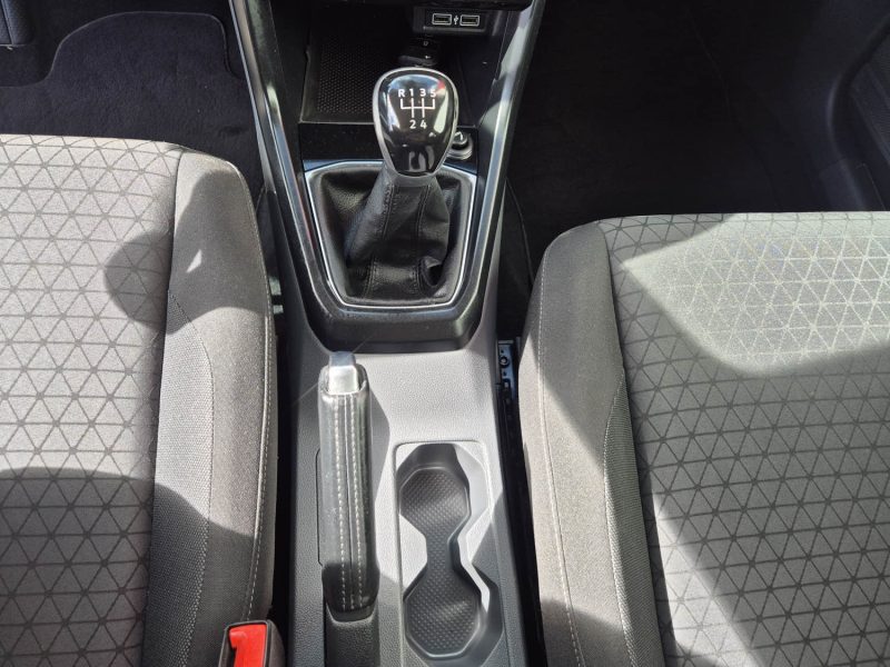 VOLKSWAGEN T-CROSS 2019.