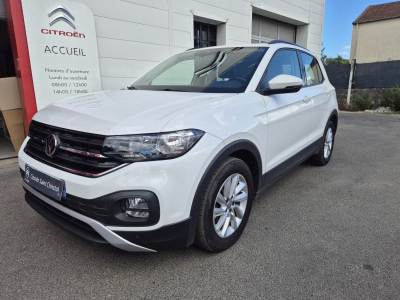 VOLKSWAGEN T-CROSS 2019.