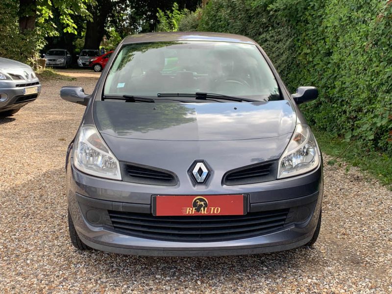 RENAULT CLIO 2007 1.2 16 v