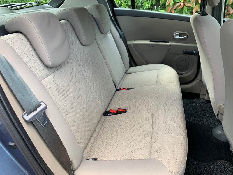 RENAULT CLIO 2007 1.2 16 v