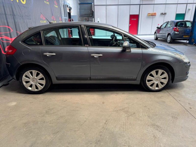 CITROEN C4 2.0 HDI 138 EXCLUSIVE 