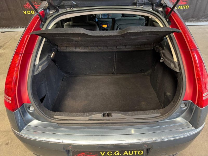 CITROEN C4 2.0 HDI 138 EXCLUSIVE 