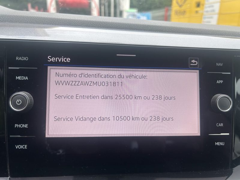 VOLKSWAGEN POLO 2021