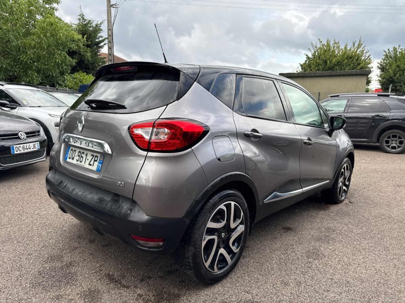 RENAULT CAPTUR 2015