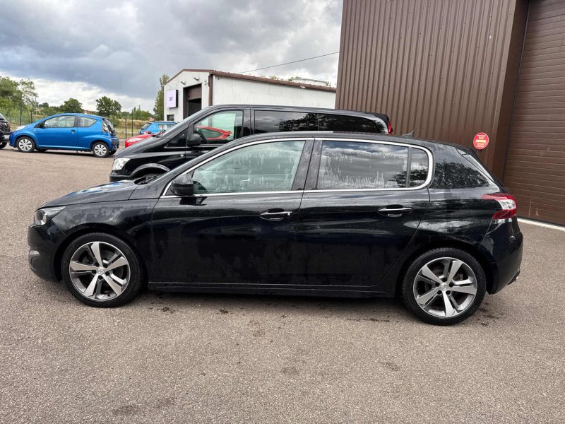 PEUGEOT 308 2015