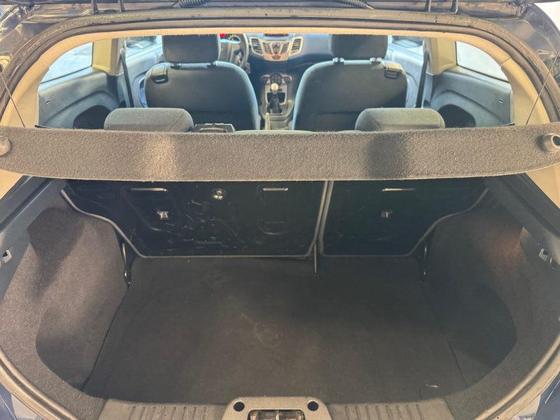 FORD FIESTA 1.4 16V 96 TREND (95 100 KMS) 