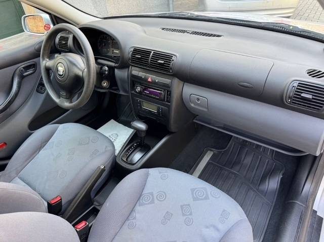 Seat  Leon  2000 - 79000 KM