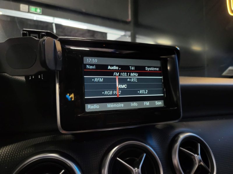 MERCEDES CLASSE A INSPIRATION 136cv 7G-DCT TOIT OUVRANT PANO /SIEGES CHAUFFANTS /CAMERA /ATTELAGE