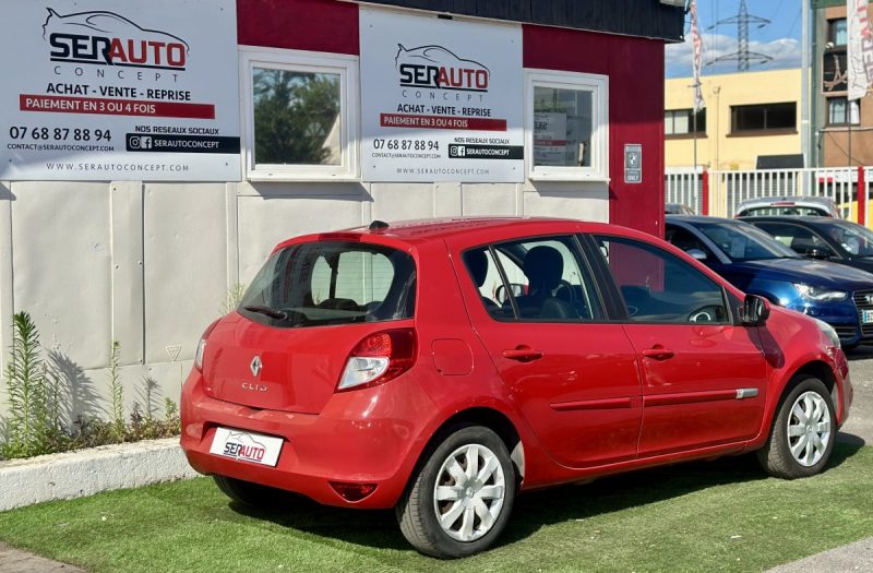 RENAULT CLIO III 