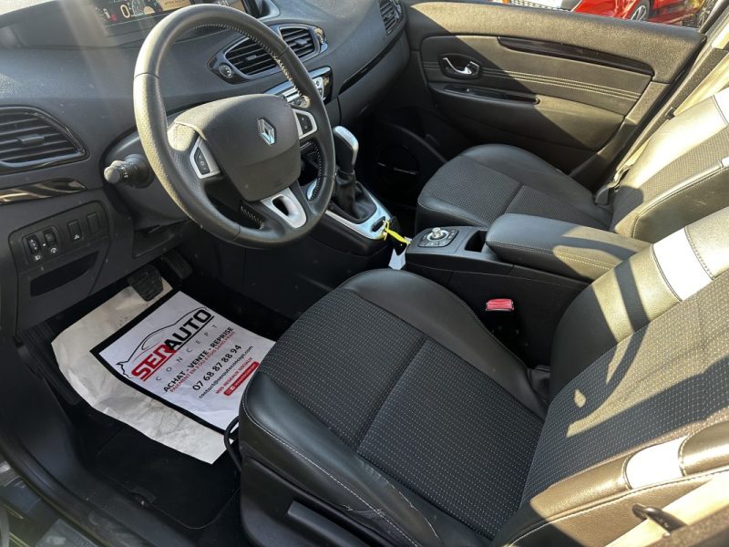 RENAULT SCÉNIC III 2012