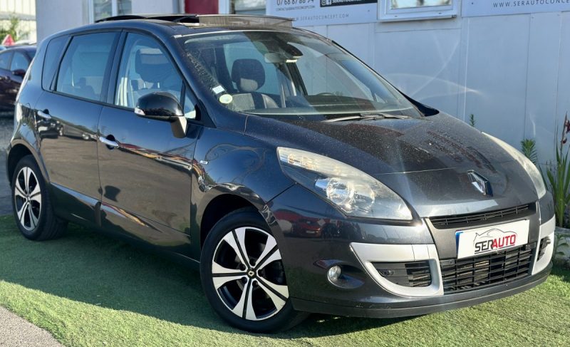 RENAULT SCÉNIC III 2012