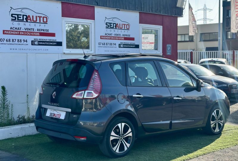 RENAULT SCÉNIC III 2012
