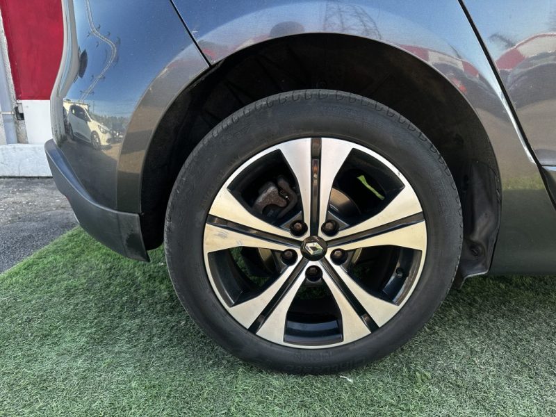 RENAULT SCÉNIC III 2012