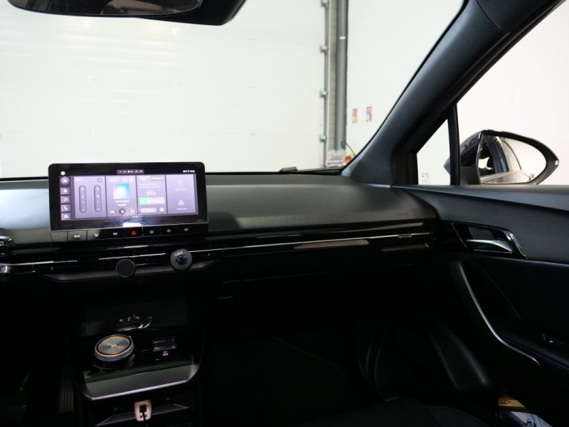 MG MG4 ELECTRIC 2023