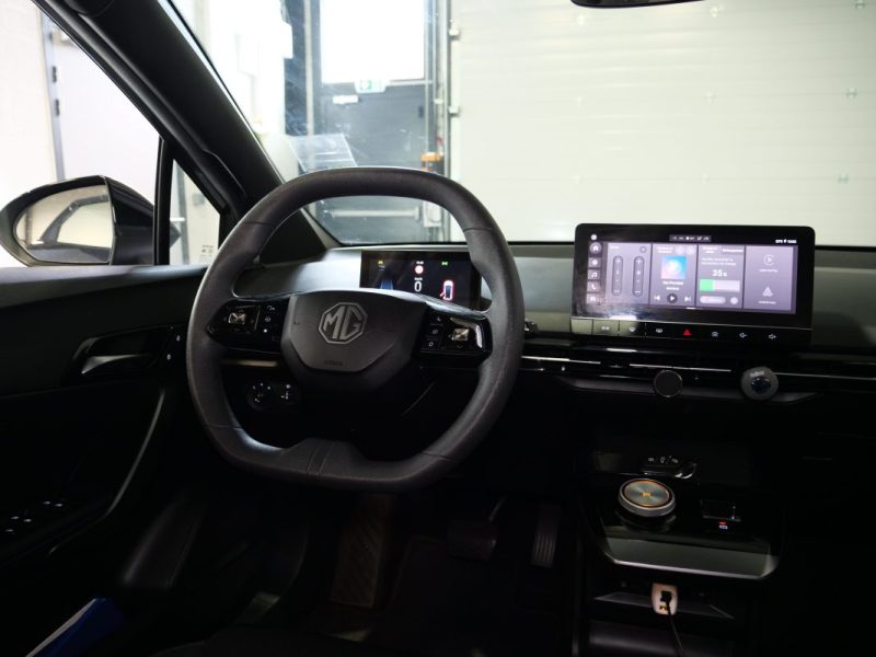 MG MG4 ELECTRIC 2023