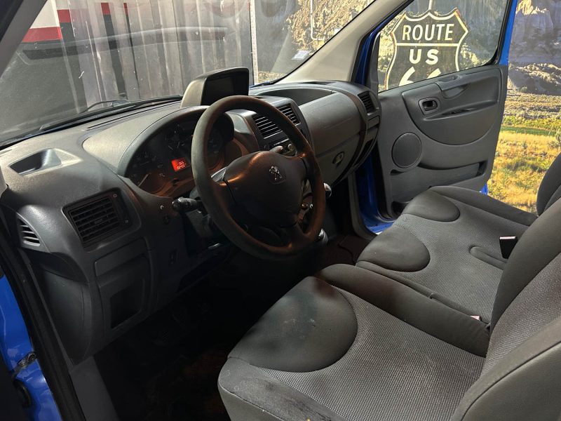 PEUGEOT EXPERT 2.0 HDi 125ch TVA RÉCUPÉRABLE