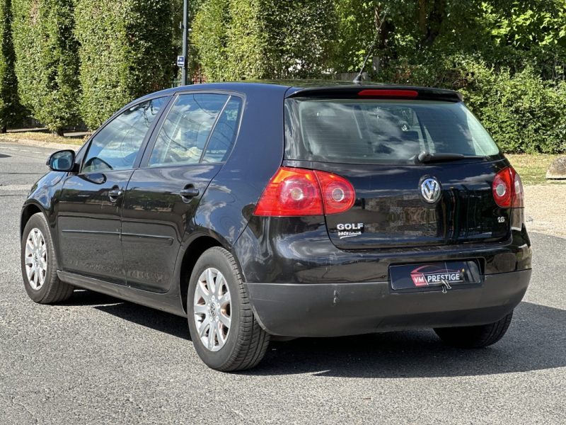 VOLKSWAGEN GOLF 0001