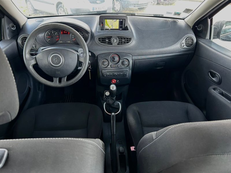 RENAULT CLIO III 2013