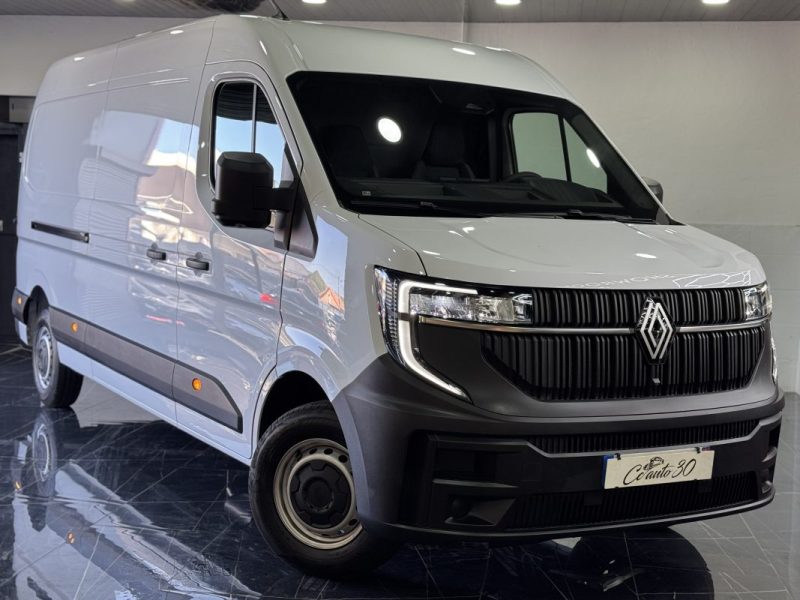 RENAULT MASTER 2024