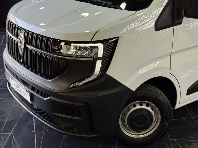 RENAULT MASTER 2024