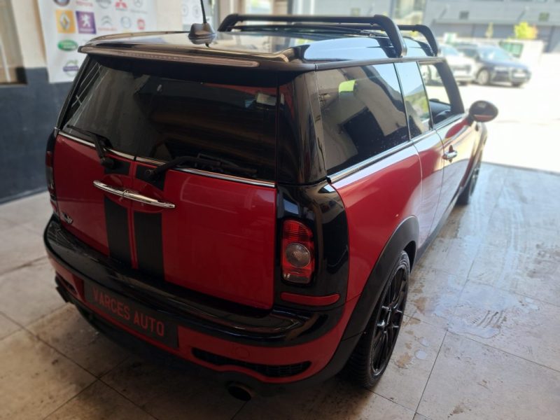 MINI CLUBMAN  JOHN COOPER WORKS 1.6 i 211 Cv BVM6 Toit Ouvrant Panoramique GPS BARRE DE TOIT