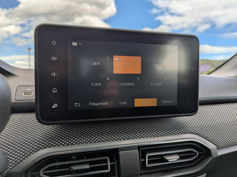 Dacia Sandero 1.0 SCe - 65 III BERLINE Essentiel