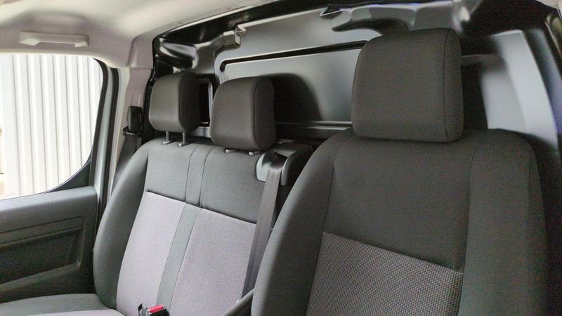 Citroën Jumpy fourgon nouveau M bluehdi 180 s&s eat8 + pack connectivite + camera