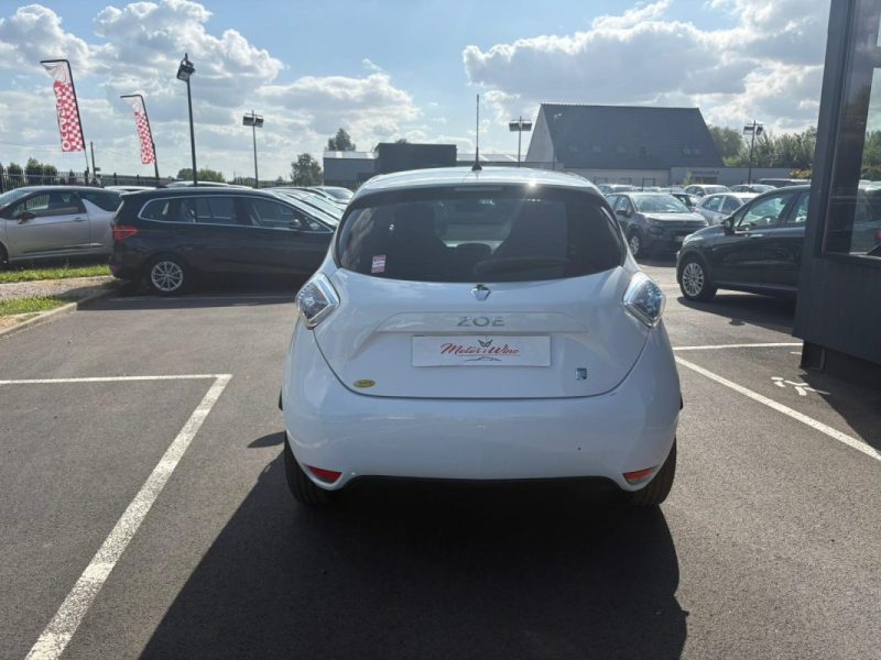 RENAULT ZOE 2016