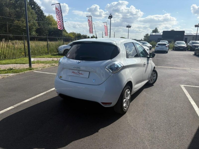 RENAULT ZOE 2016