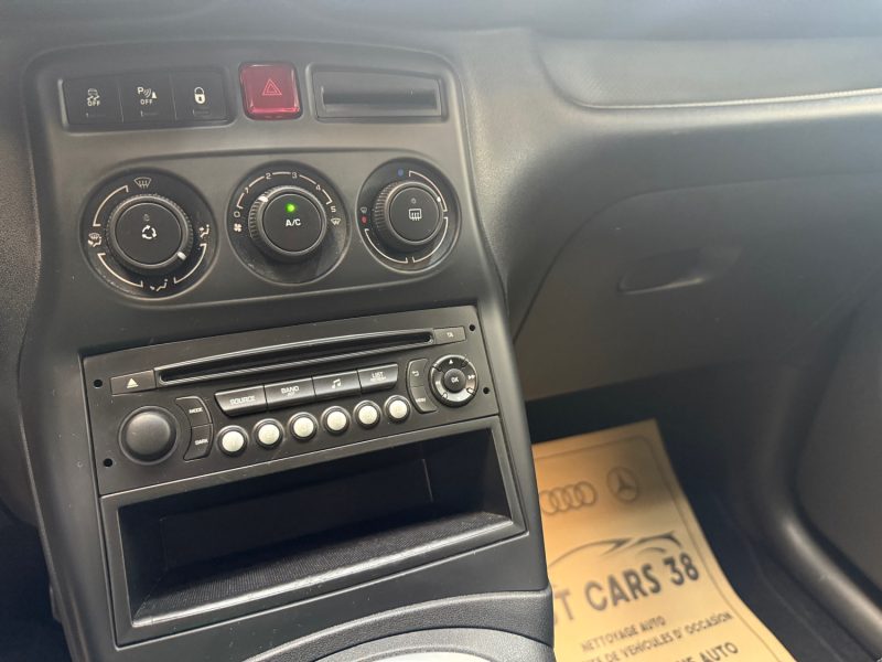 CITROEN C3 PICASSO SEULEMENT 58000KMS 1.4 VTI 95ch MILLENIUM 1ERE MAIN GARANTIE12 MOIS