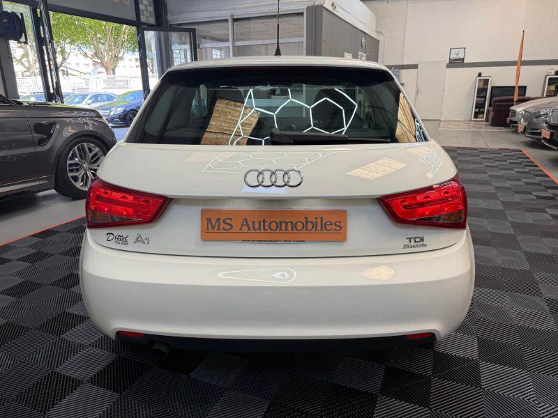 AUDI A1 2012