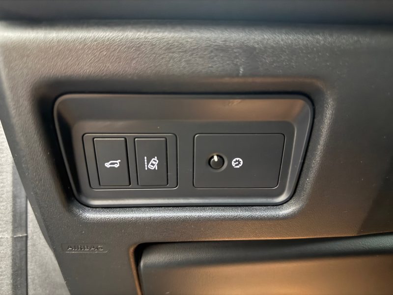 LAND ROVER DISCOVERY SPORT 2015