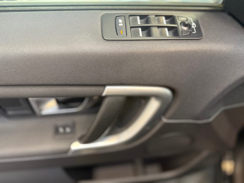 LAND ROVER DISCOVERY SPORT 2015